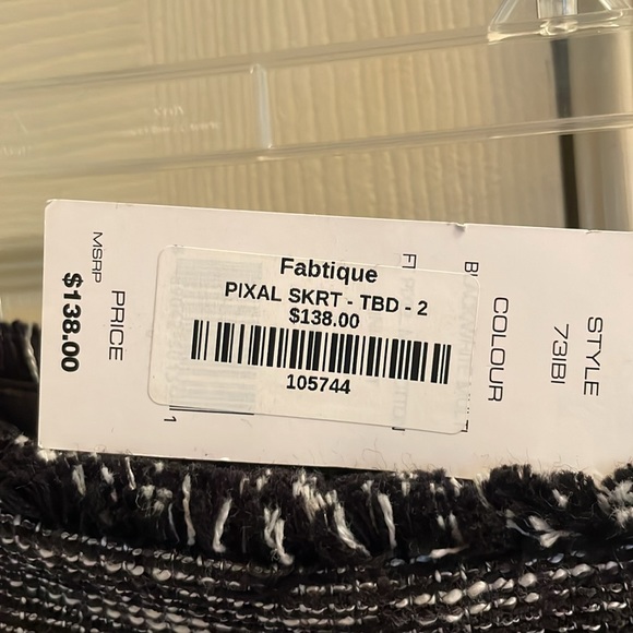 French Connection Pixal Skirt - Picture 6 of 6